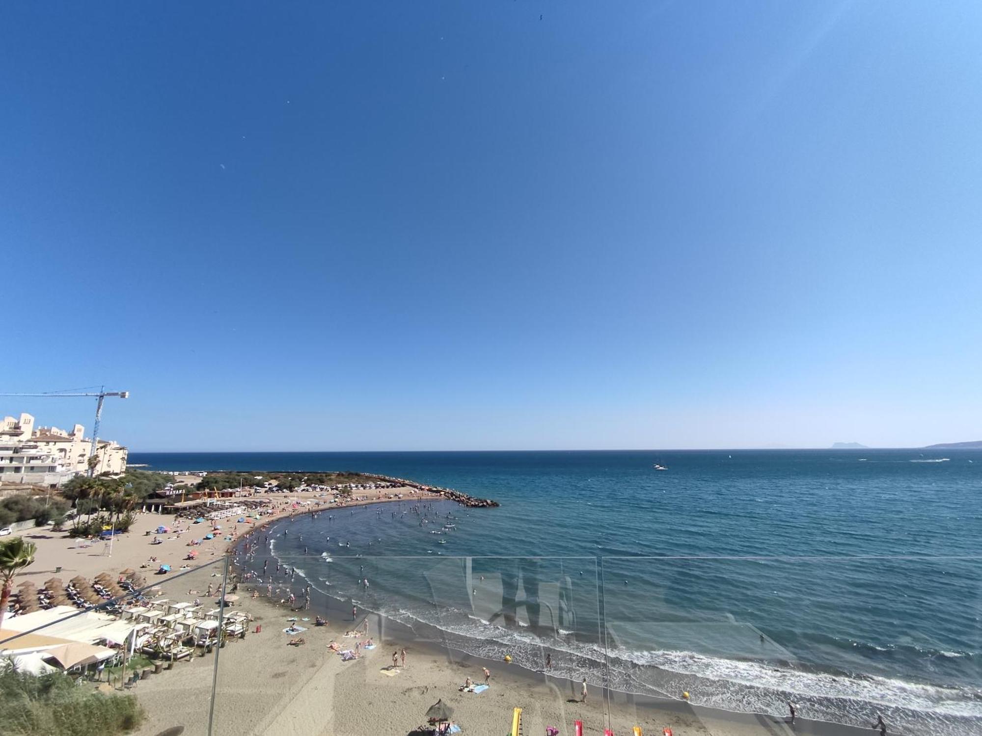 Апартаменты Front Sea View Penthouse Эстепона Экстерьер фото